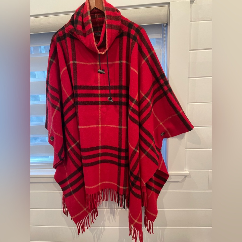 Burberry Lambswool Cape/Poncho
